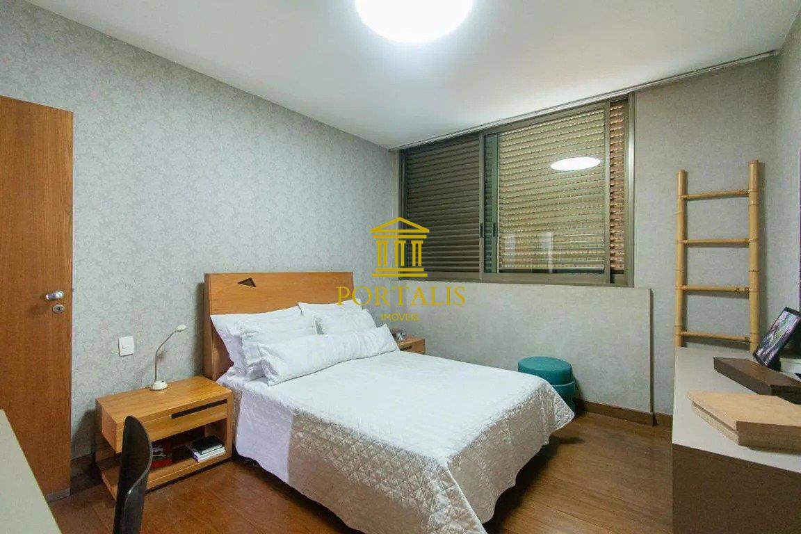 Apartamento, 4 quartos, 212 m² - Foto 11