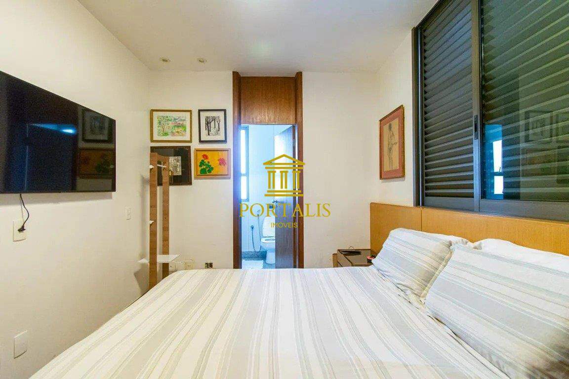 Apartamento, 4 quartos, 212 m² - Foto 12