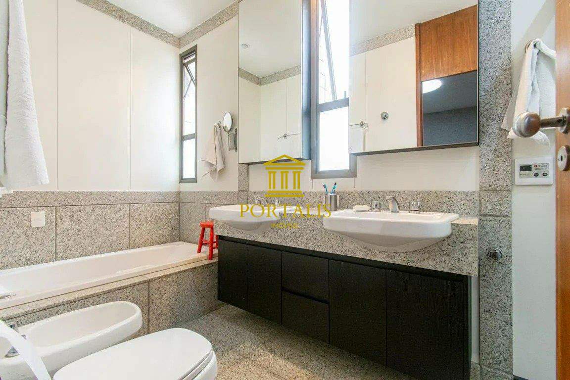 Apartamento, 4 quartos, 212 m² - Foto 20