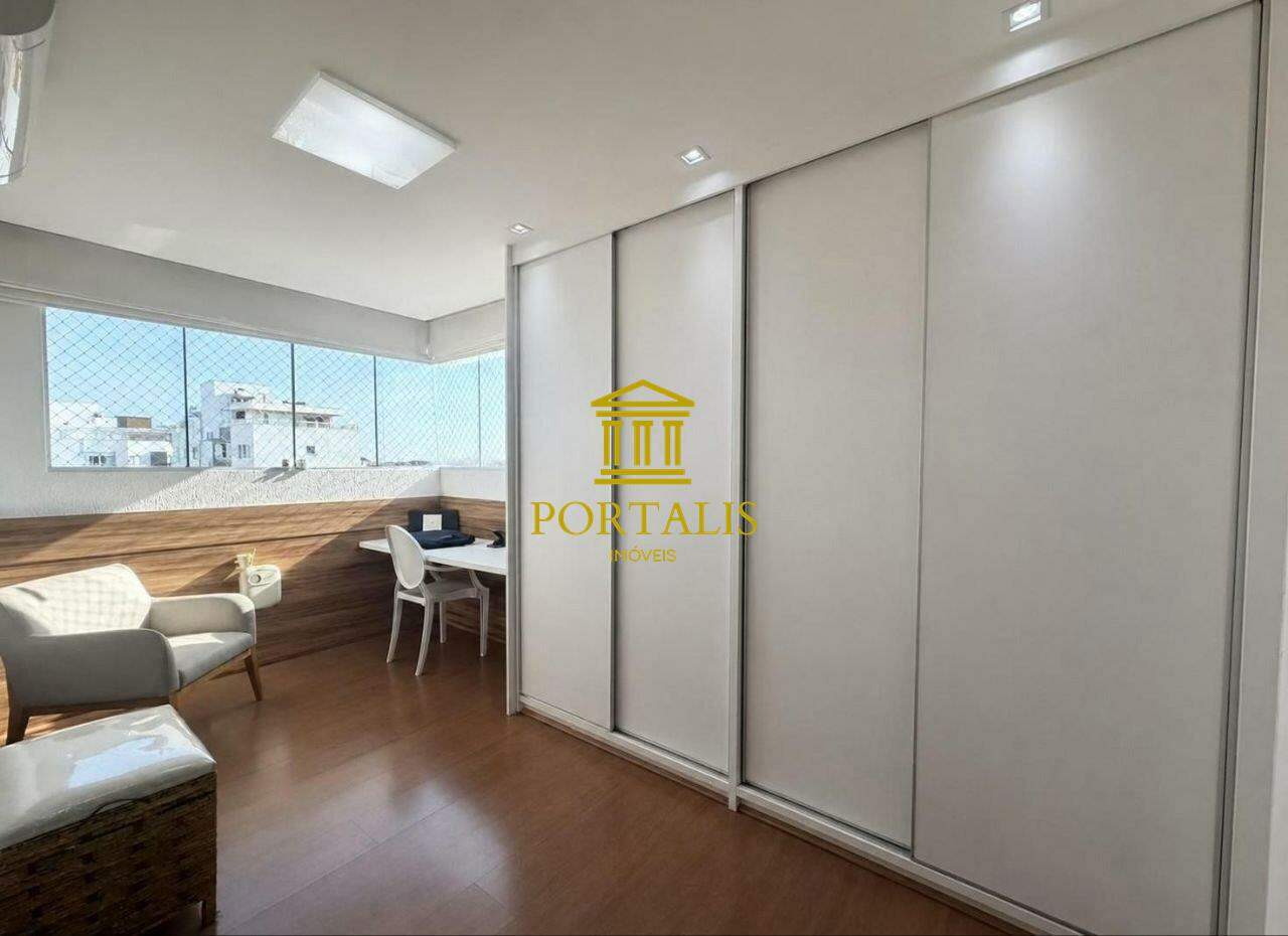 Cobertura, 3 quartos, 190 m² - Foto 14