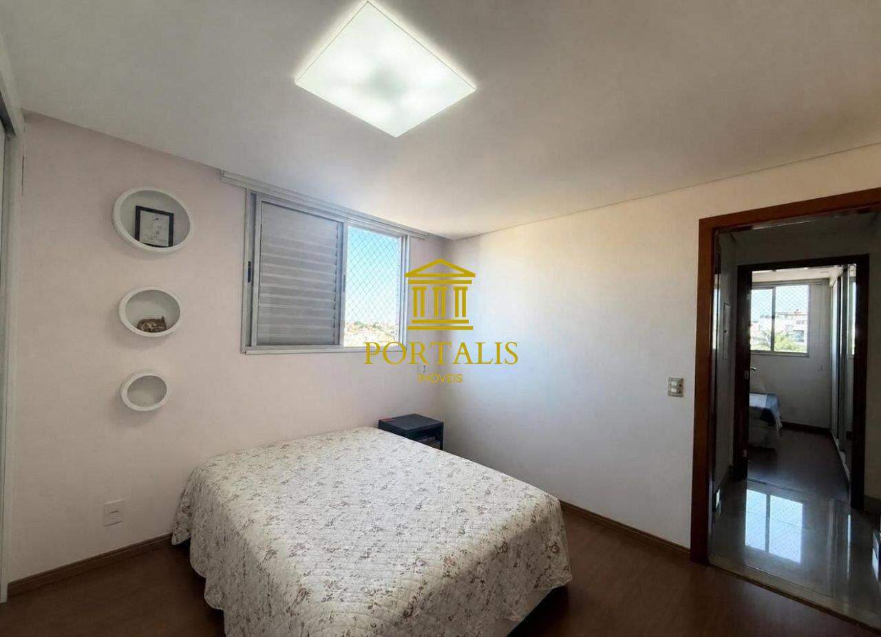 Cobertura, 3 quartos, 190 m² - Foto 6