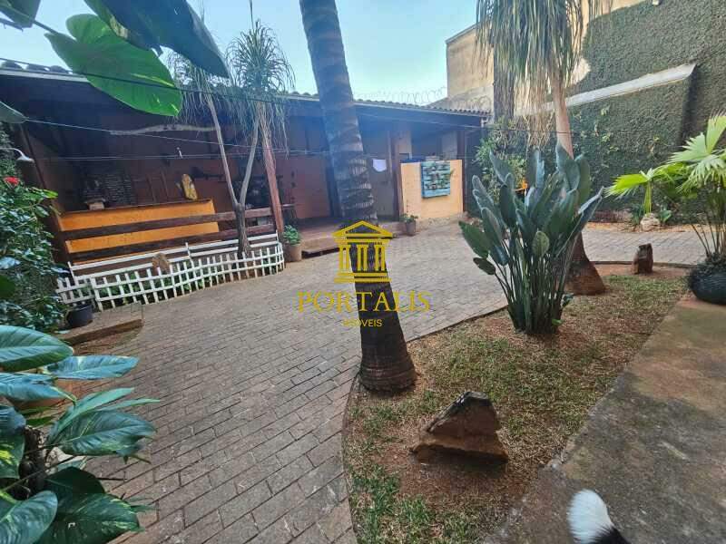 Casa, 4 quartos, 360 m² - Foto 9