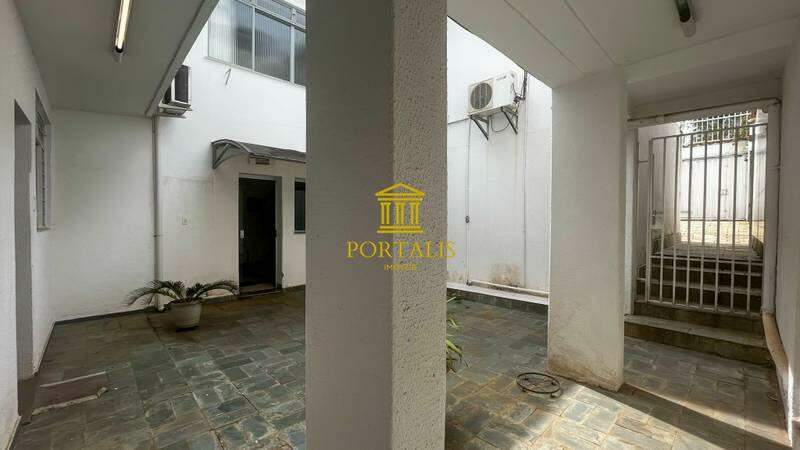 Casa, 7 quartos, 440 m² - Foto 9