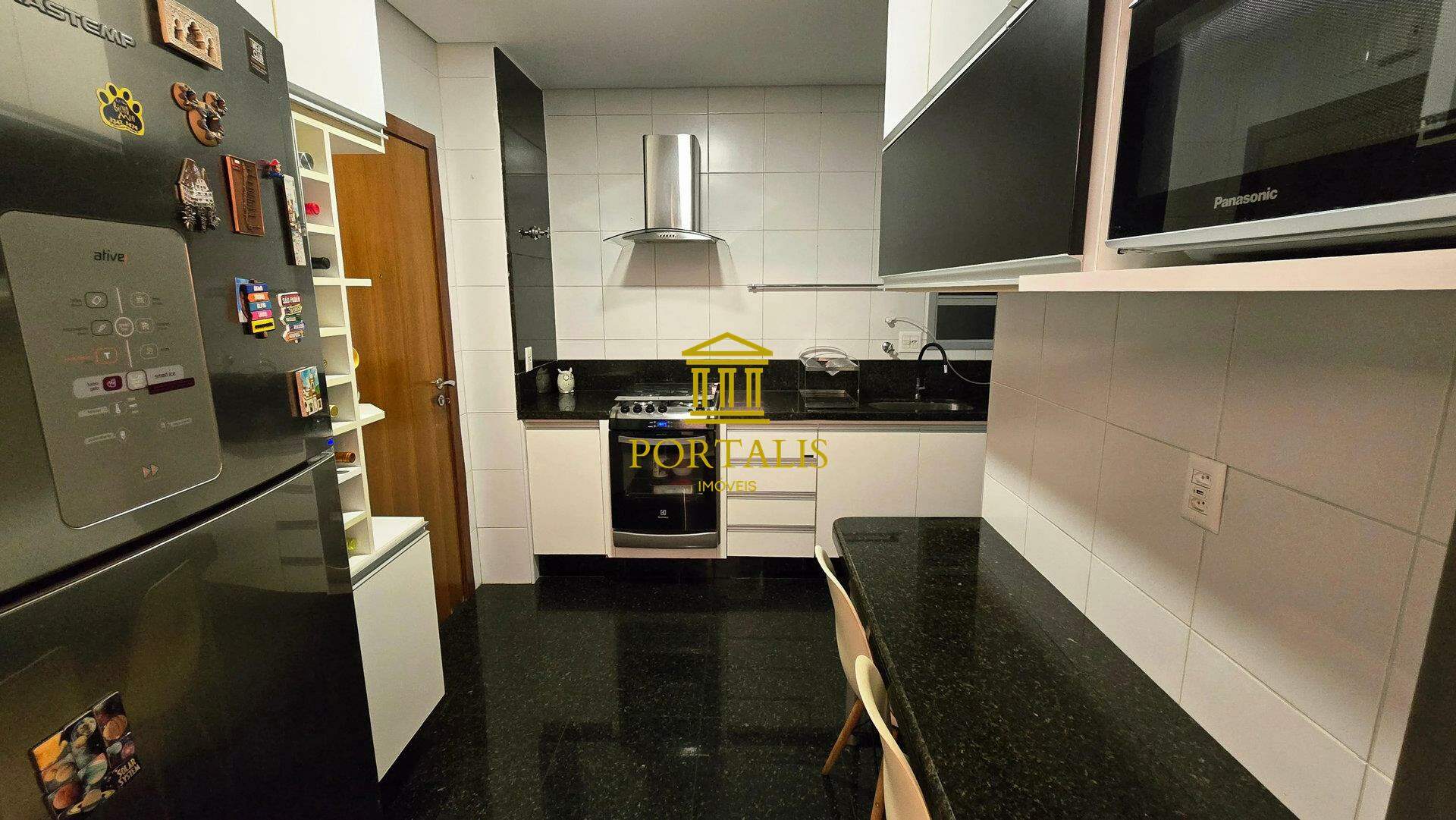 Apartamento, 4 quartos, 135 m² - Foto 21