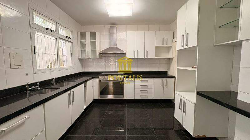 Casa, 4 quartos, 304 m² - Foto 19
