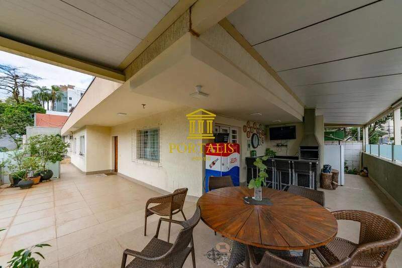 Casa, 4 quartos, 267 m² - Foto 25