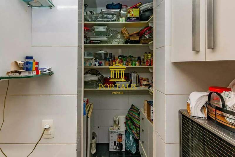 Casa, 4 quartos, 267 m² - Foto 8