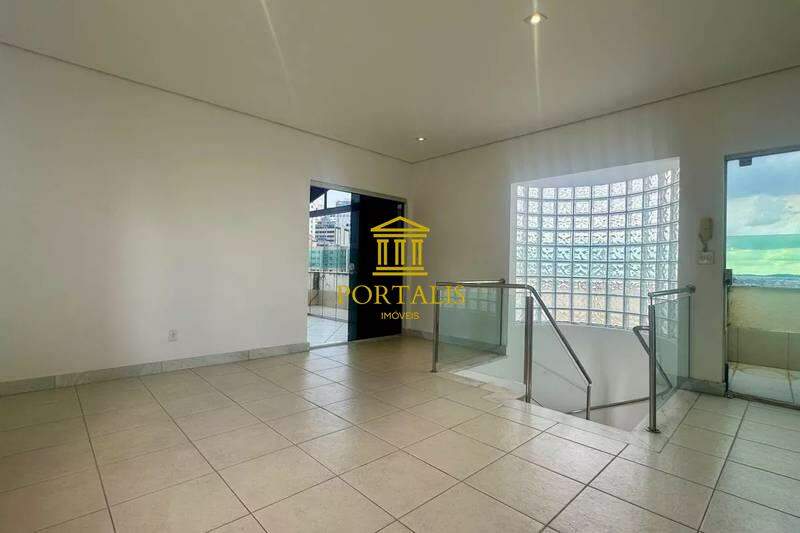 Cobertura, 5 quartos, 182 m² - Foto 4