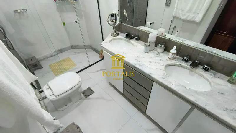 Apartamento, 4 quartos, 200 m² - Foto 13
