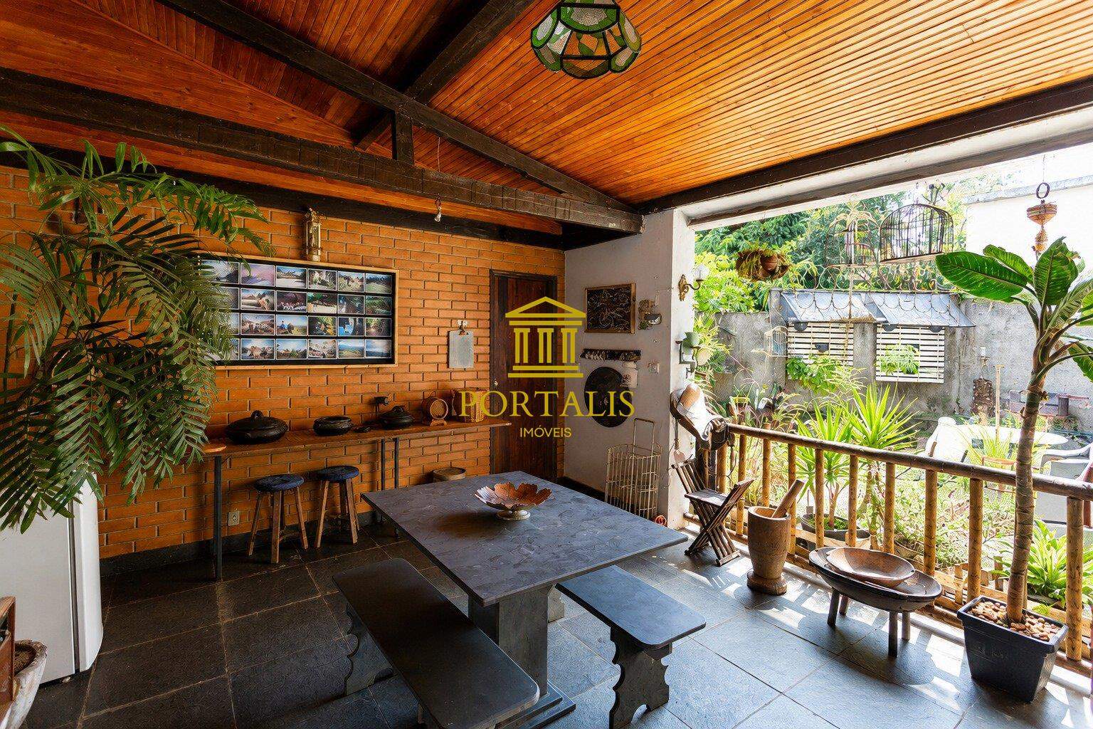 Casa, 3 quartos, 318 m² - Foto 19
