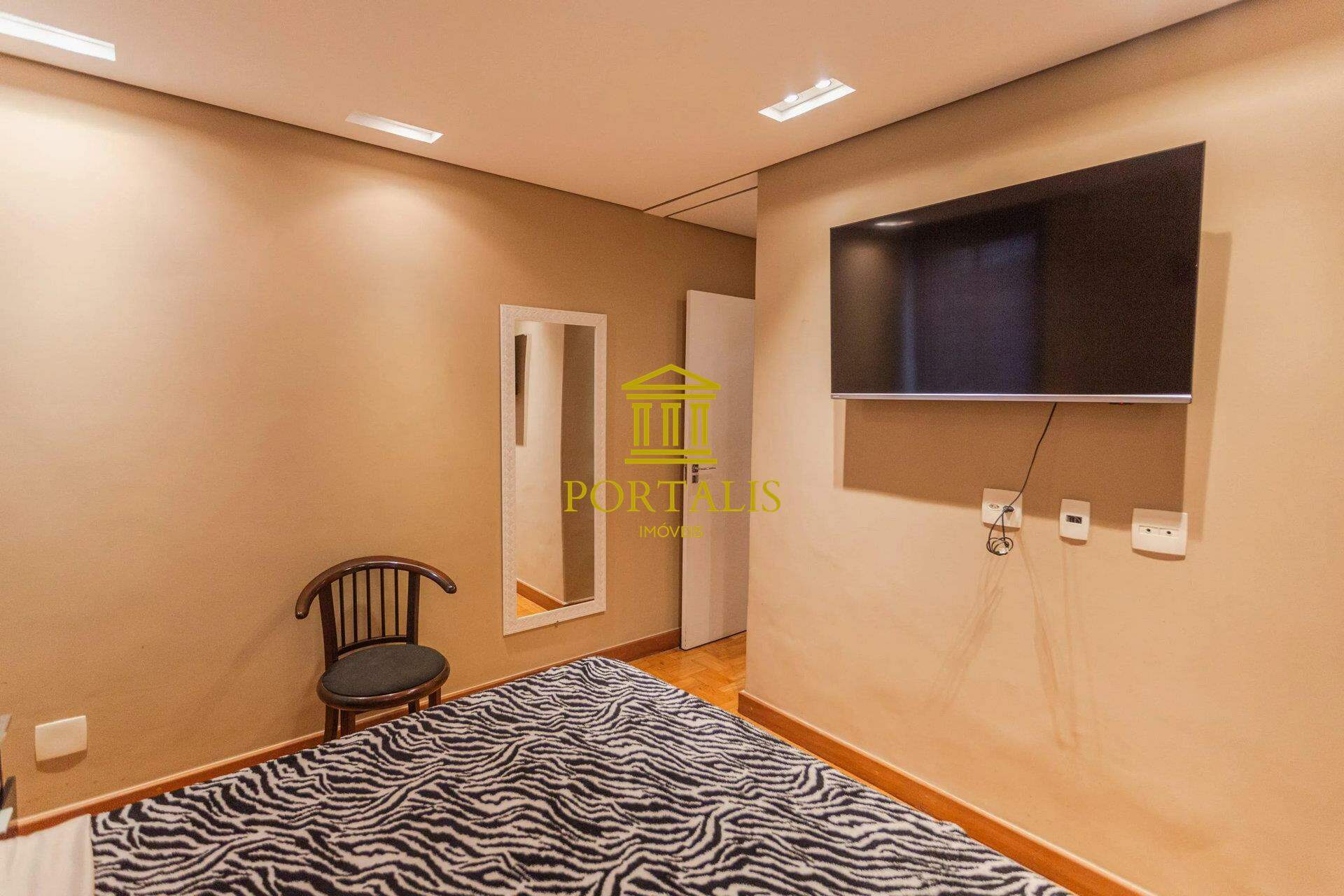Apartamento, 3 quartos, 176 m² - Foto 9