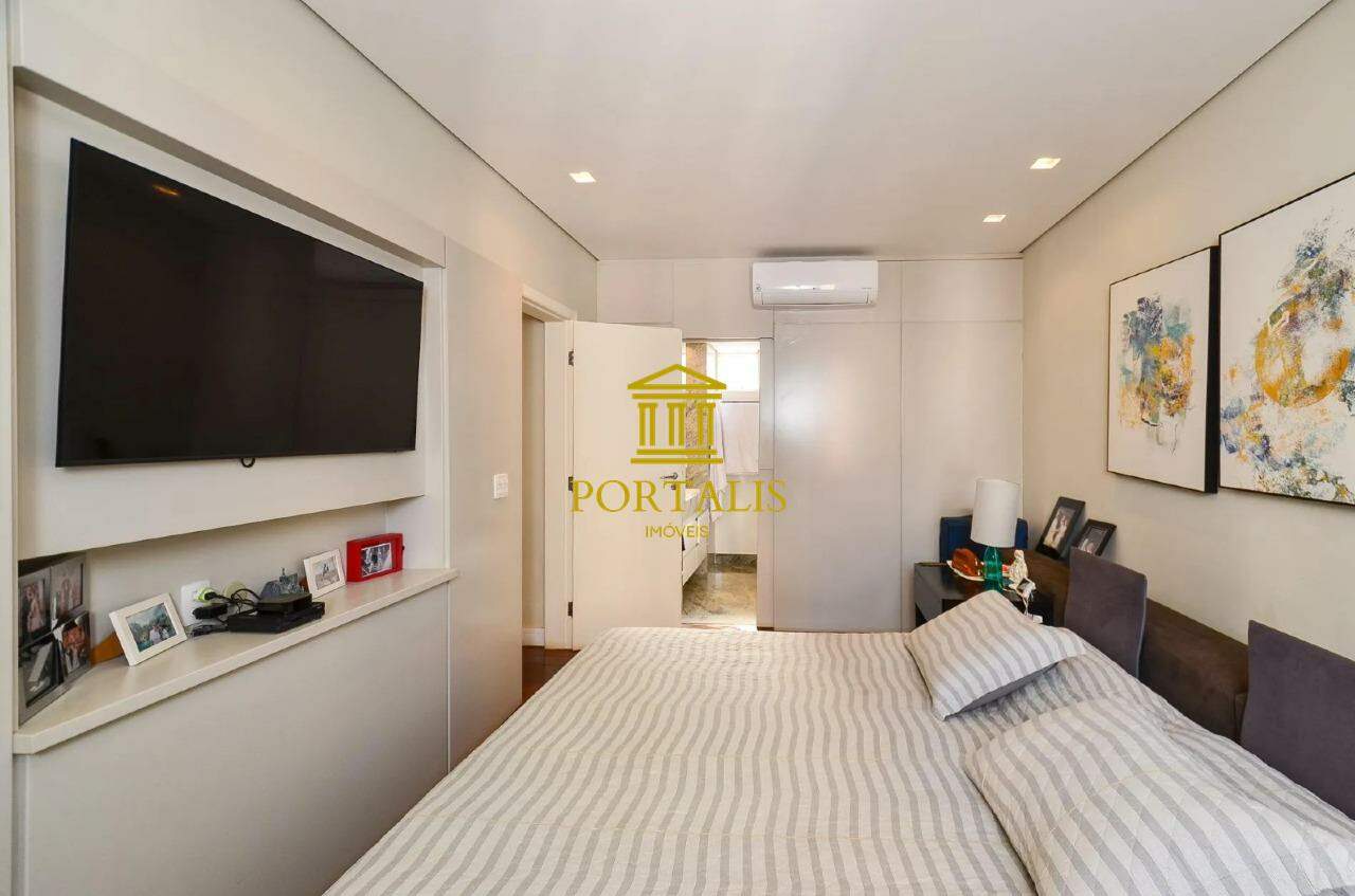 Apartamento, 4 quartos, 160 m² - Foto 10