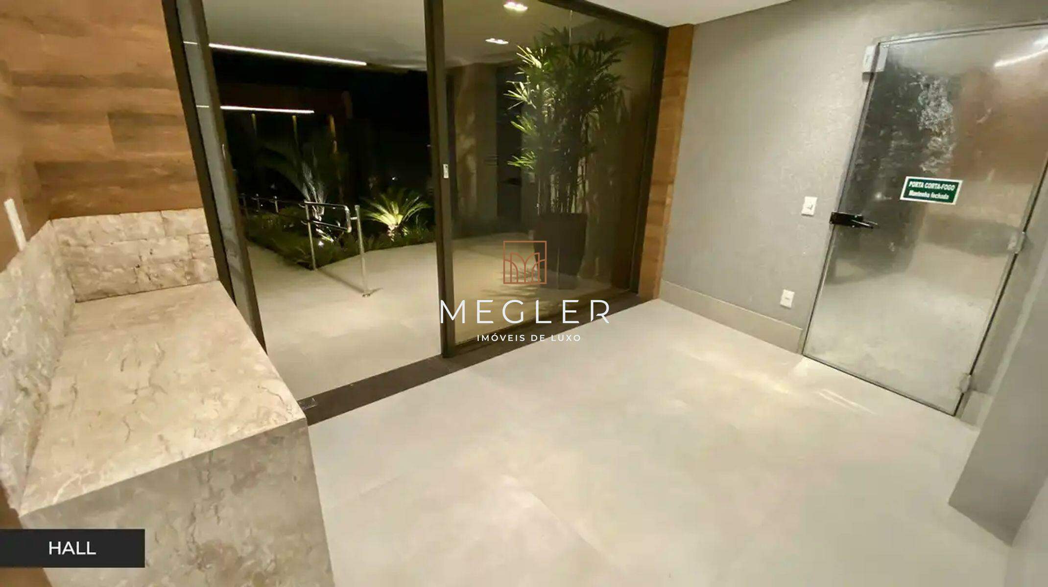 Apartamento à venda no Liberdade: Hall de entrada