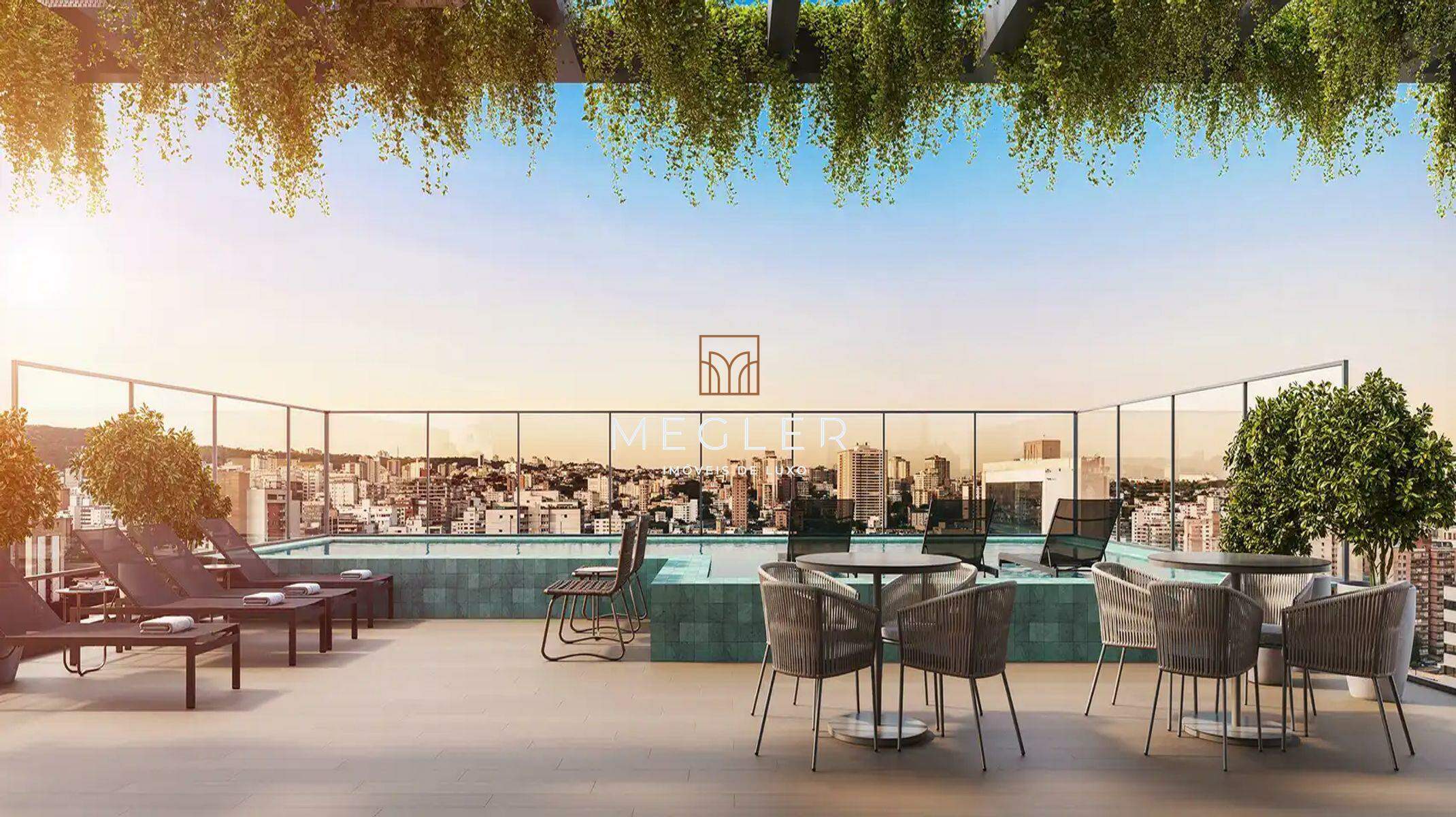 Apartamento à venda no Savassi: Piscina com deck molhado