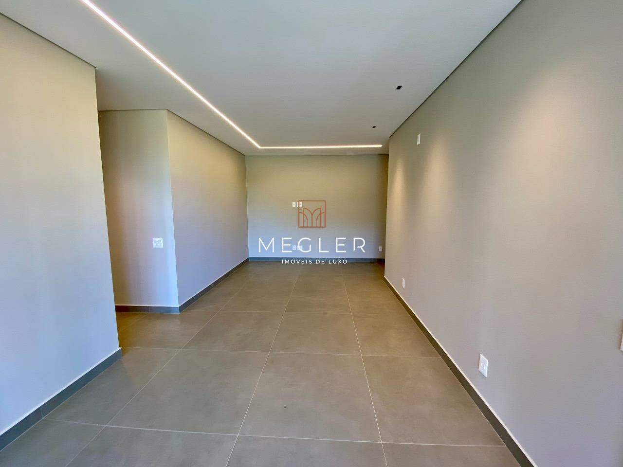 Apartamento para aluguel no Vale do Sereno: 