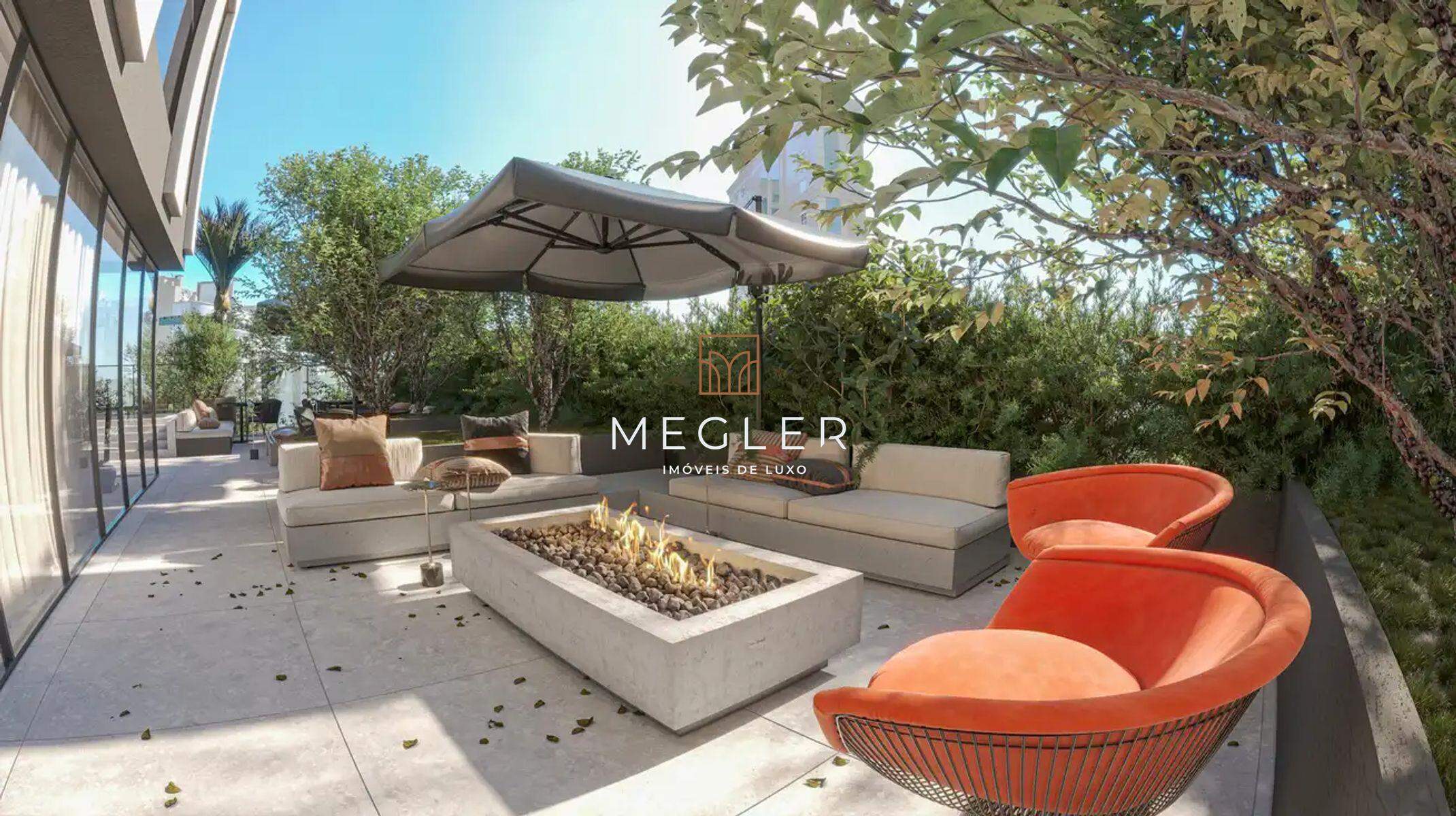 Apartamento à venda no Perequê: 