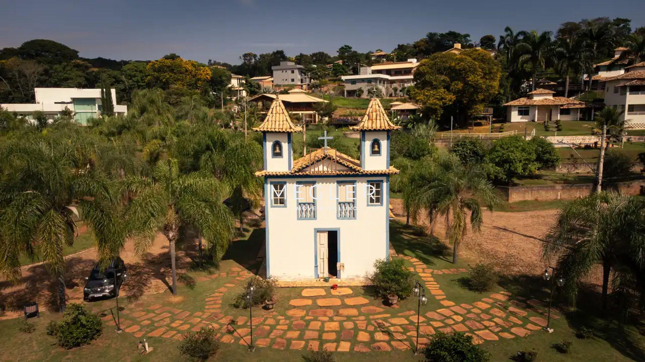 Apartamento à venda no MG020: 