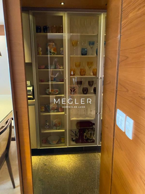 Apartamento à venda no Vila da Serra: 