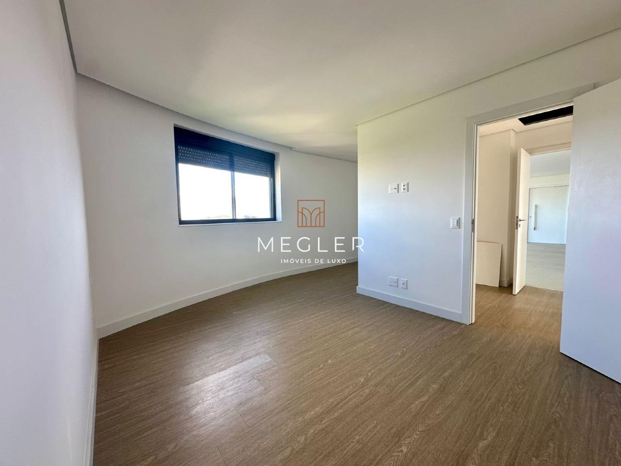 Apartamento à venda no Vale do Sereno: 