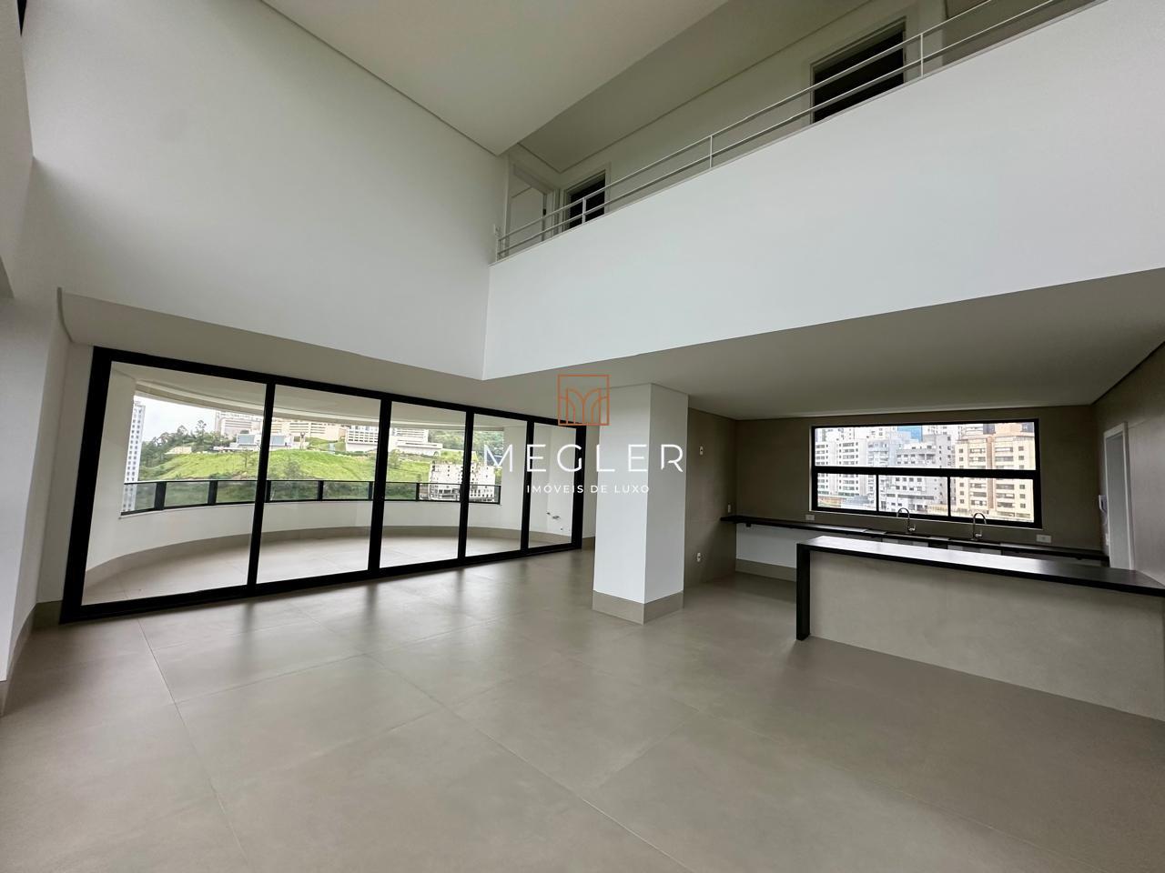 Apartamento Duplex à venda no Vale do Sereno: 
