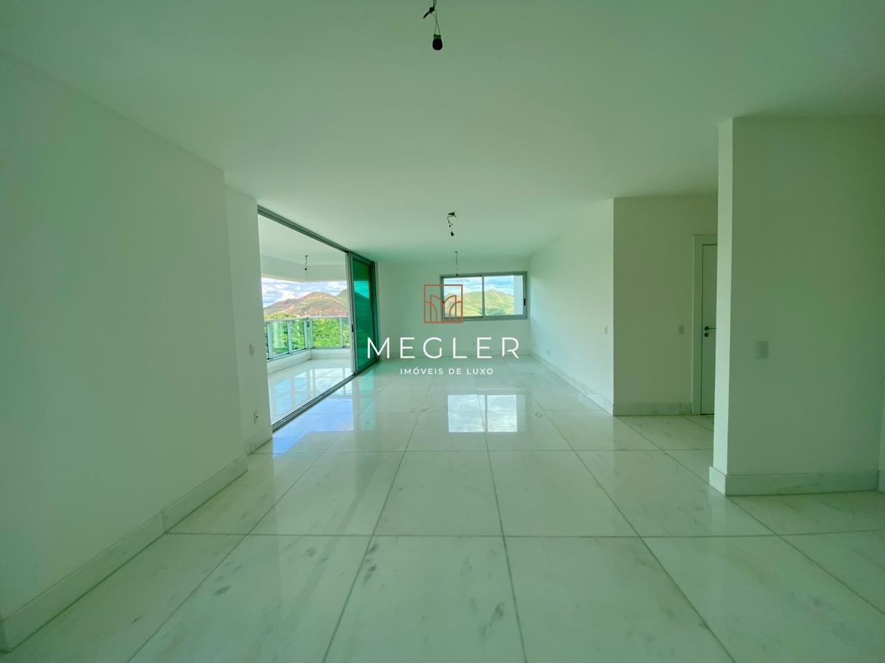 Apartamento à venda no Vale do Sereno: 