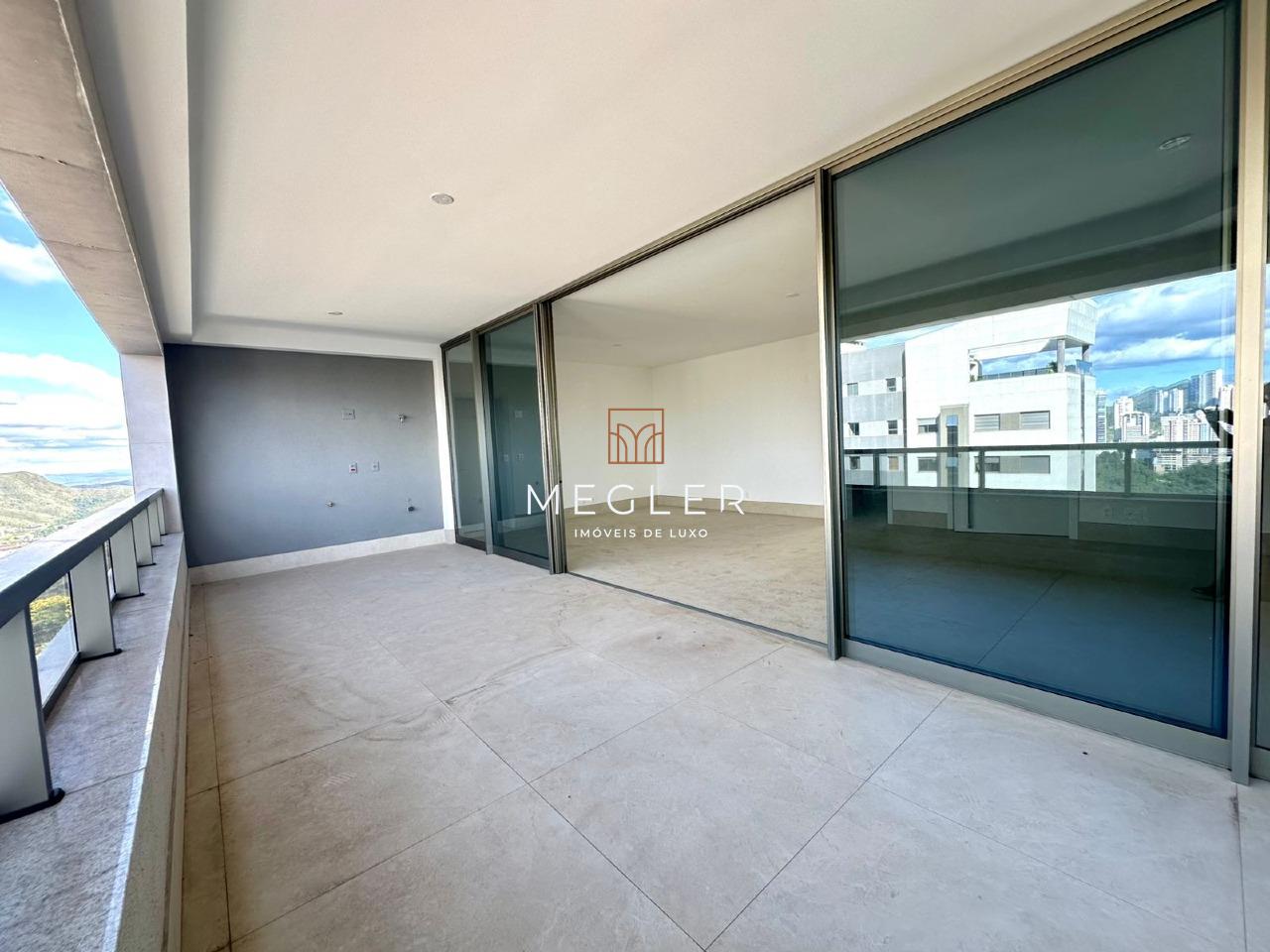 Apartamento à venda no Vale do Sereno: 