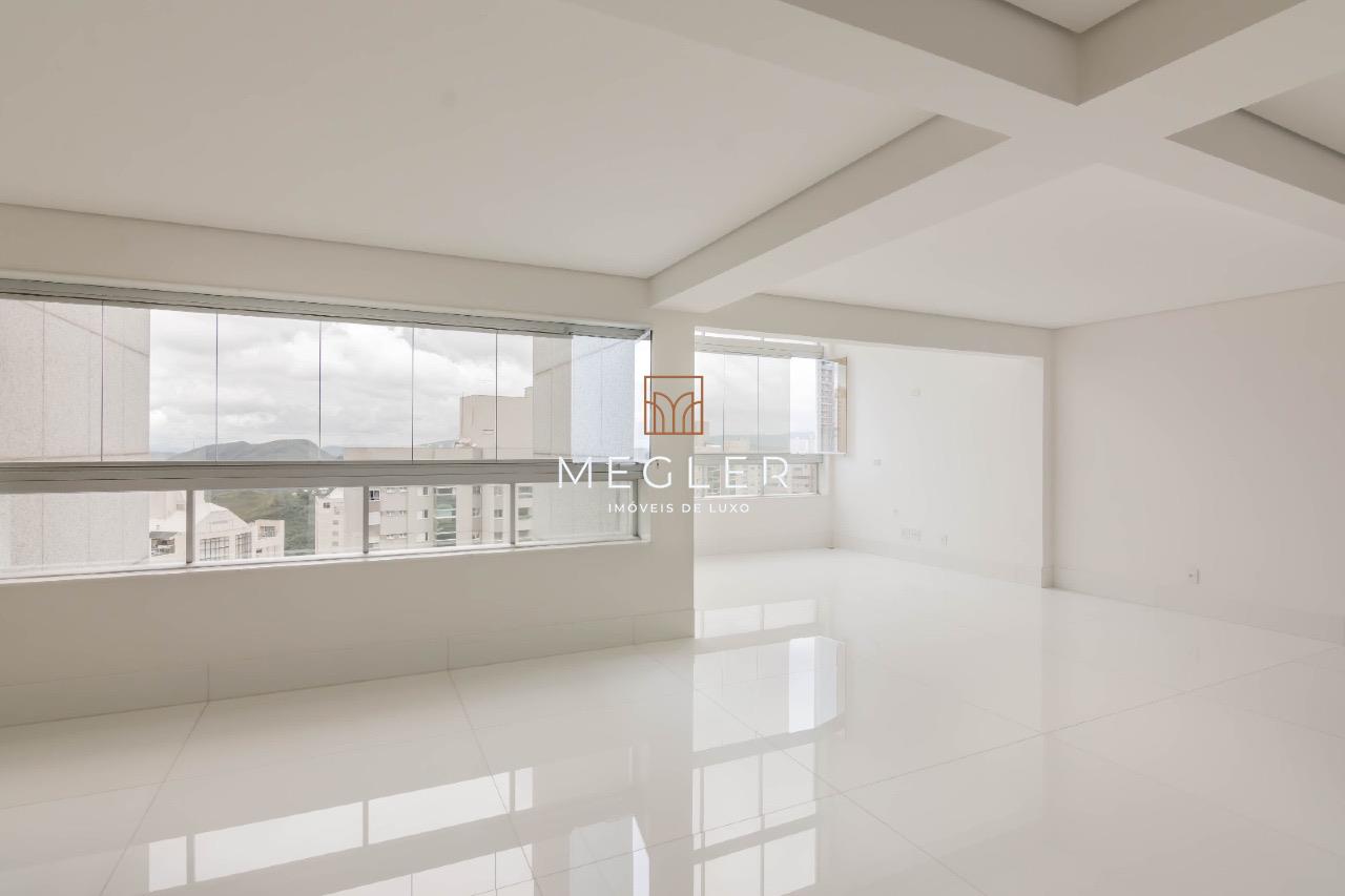 Apartamento à venda no Vila da Serra: 