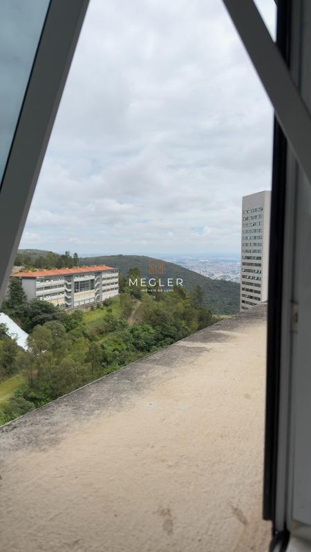 Sala à venda no Vila da Serra: 