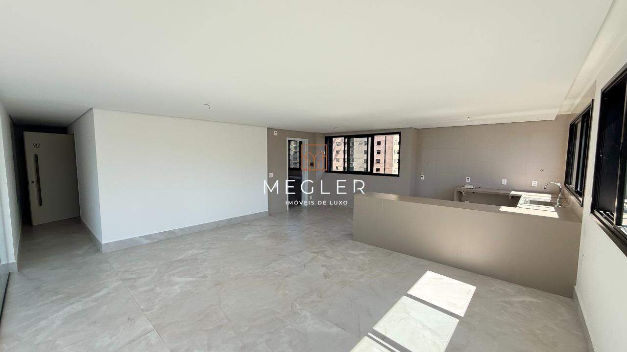 Apartamento à venda no Lourdes: 