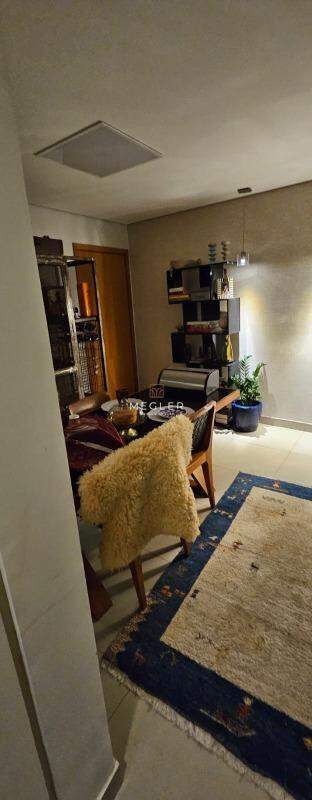 Apartamento para aluguel no Vila da Serra: 