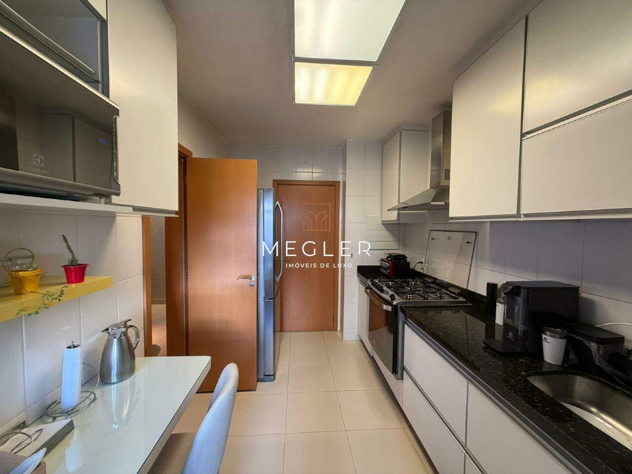 Apartamento para aluguel no Vila da Serra: 