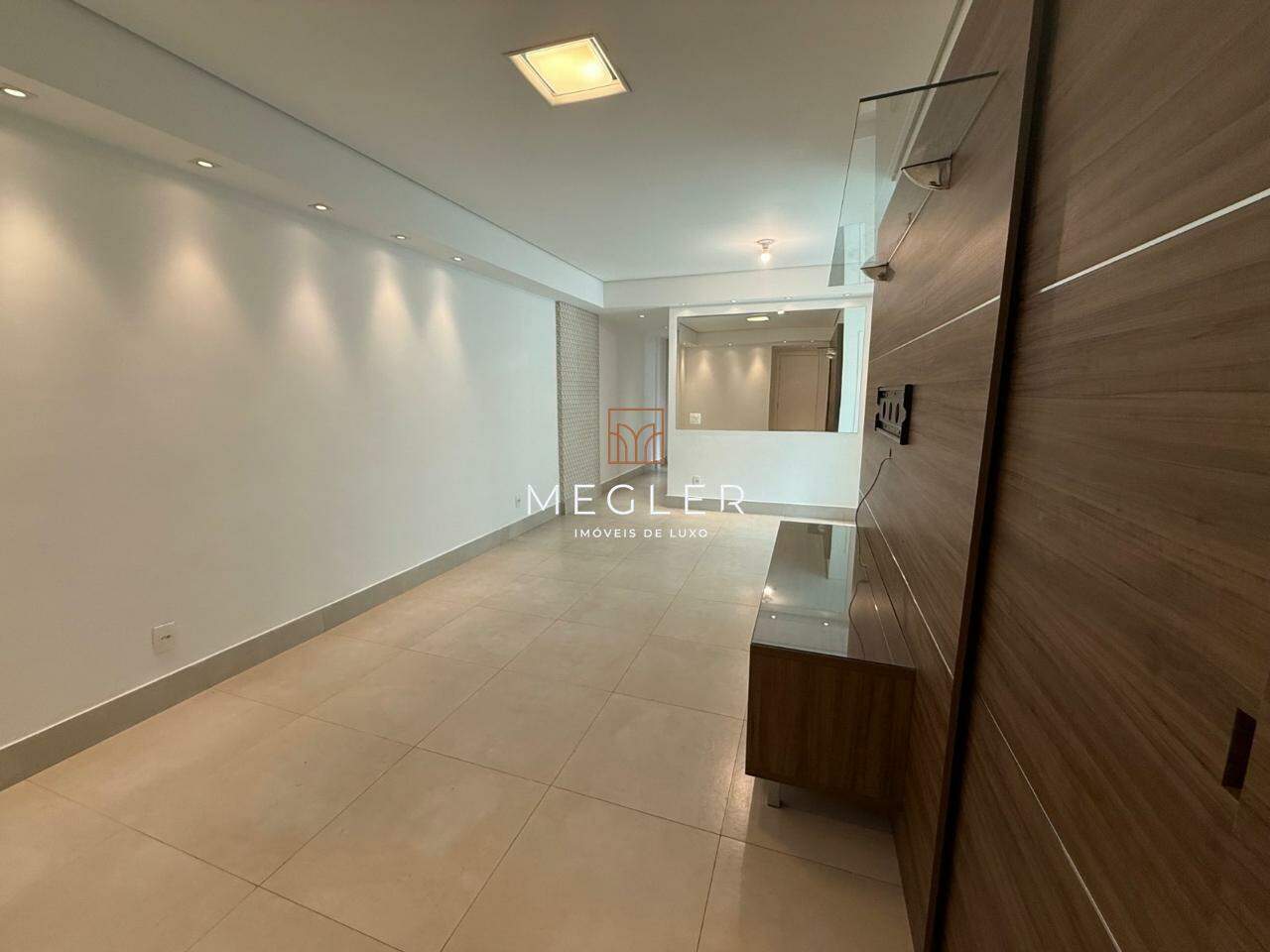 Apartamento à venda no Vila da Serra: 