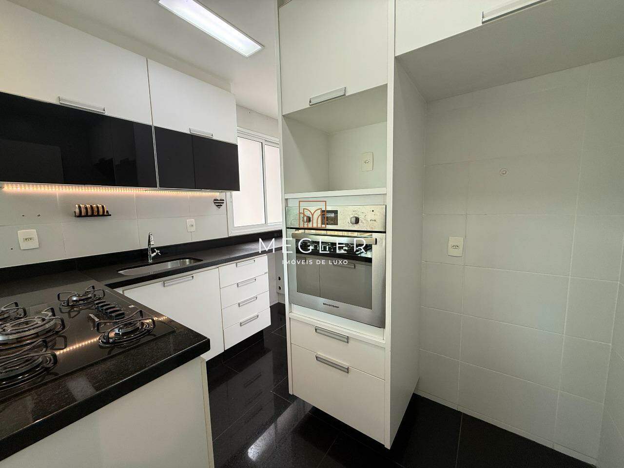 Apartamento à venda no Vila da Serra: 