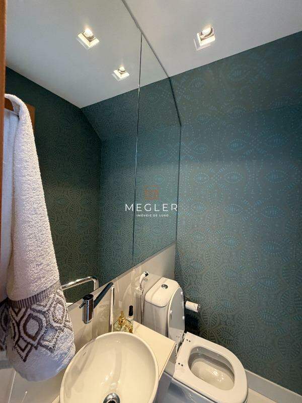 Apartamento Duplex à venda no Piemonte: 
