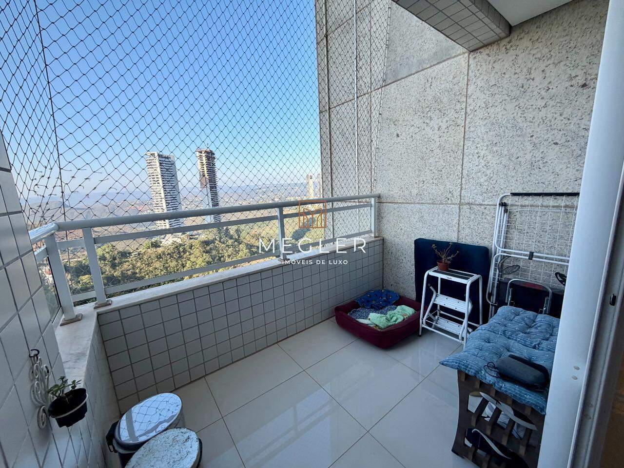 Apartamento Duplex à venda no Piemonte: 