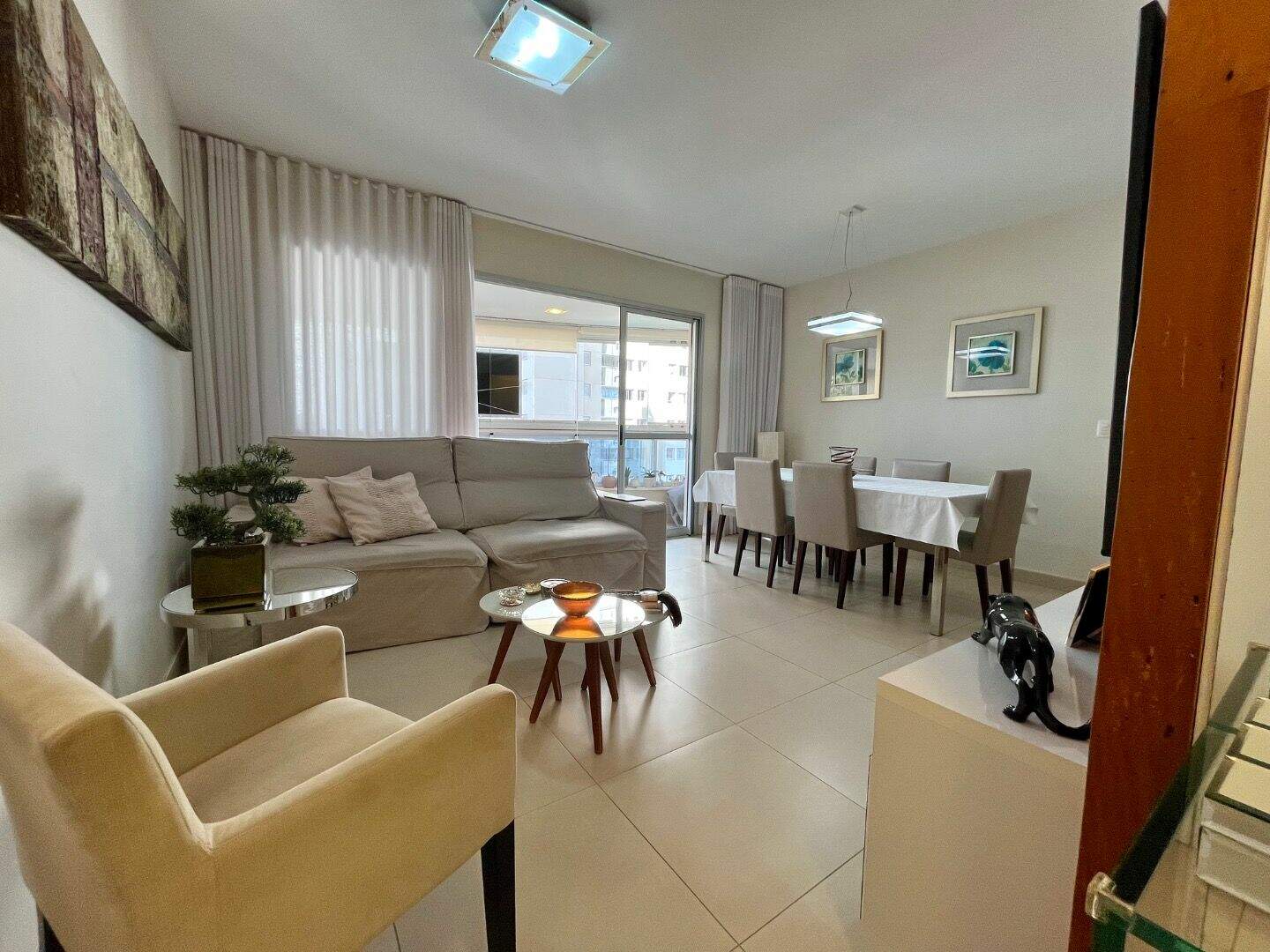Apartamento para aluguel no Vila da Serra: 