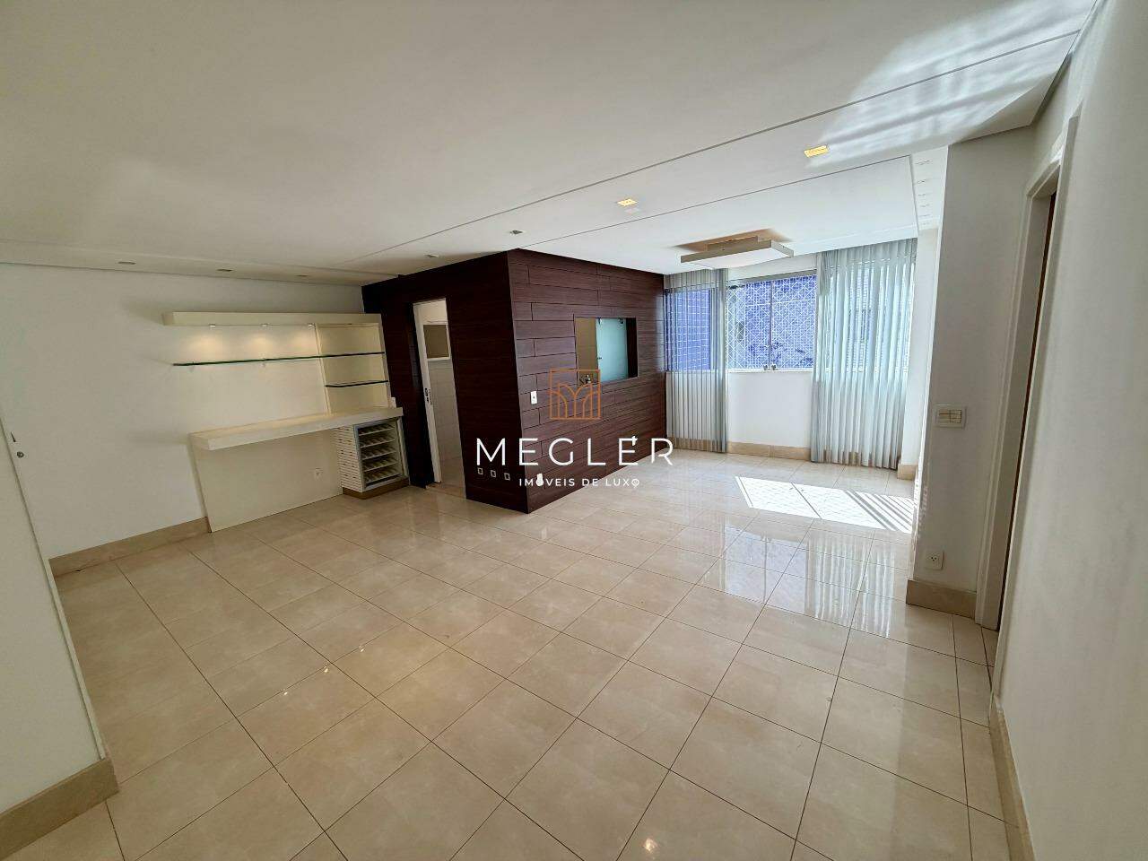 Apartamento para aluguel no Vila da Serra: 