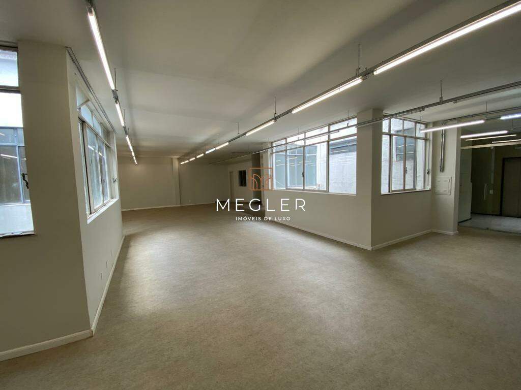 Sala para aluguel no Centro: 
