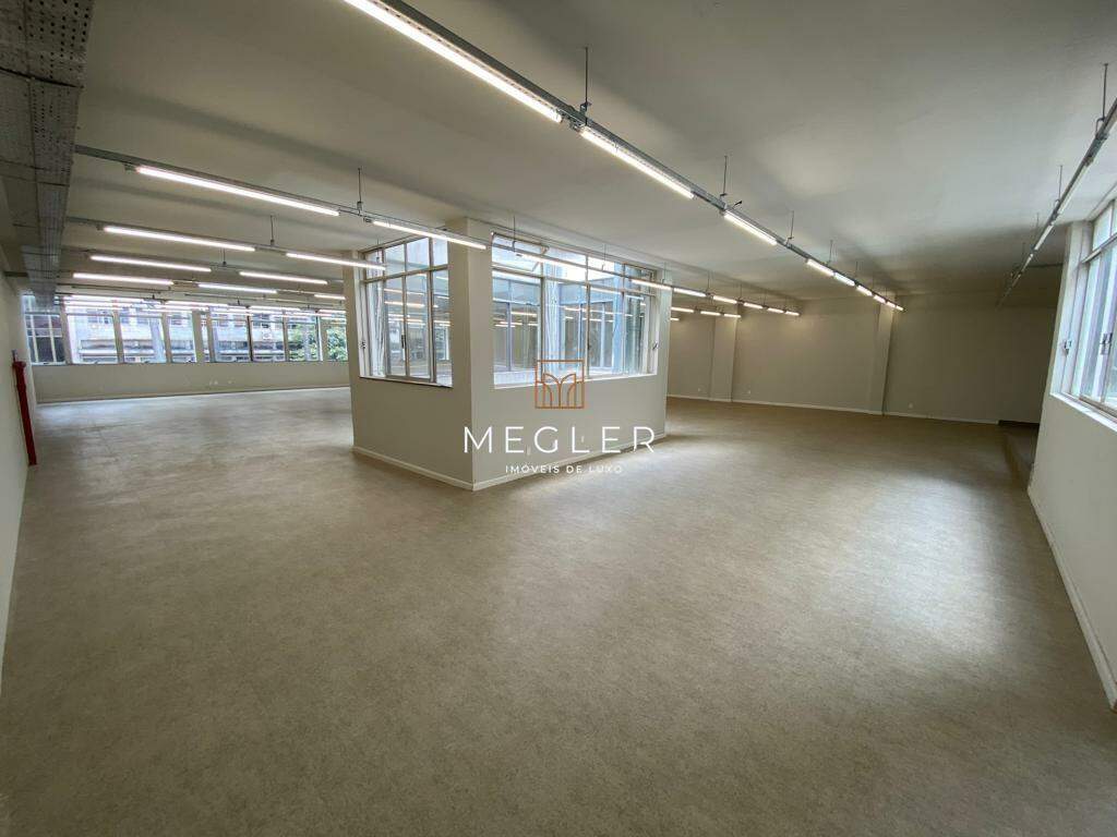 Sala para aluguel no Centro: 