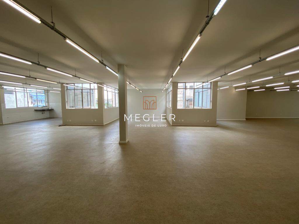 Sala para aluguel no Centro: 