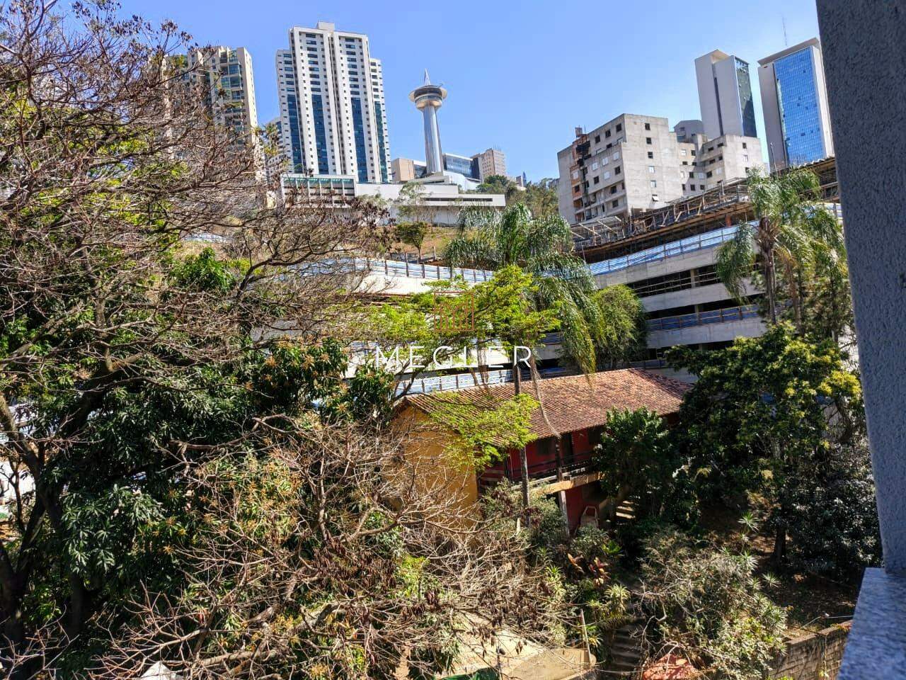 Apartamento à venda no Vale do Sereno: 
