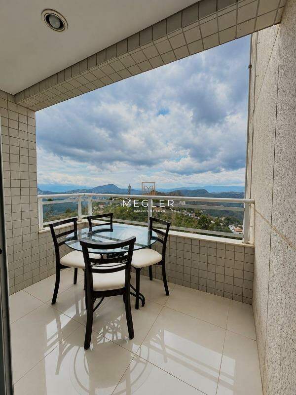 Apartamento Duplex à venda no Piemonte: 