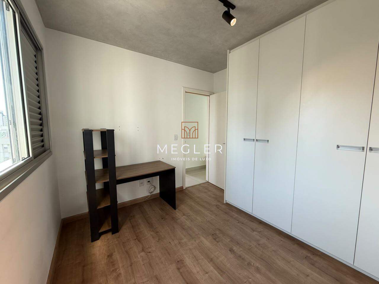 Apartamento para aluguel no Vila da Serra: 