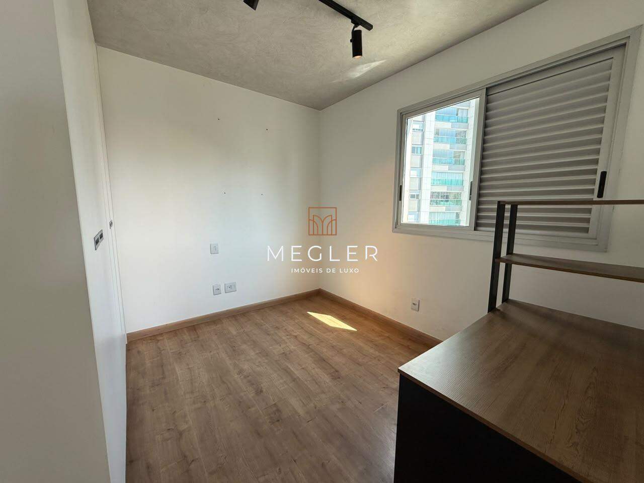 Apartamento para aluguel no Vila da Serra: 