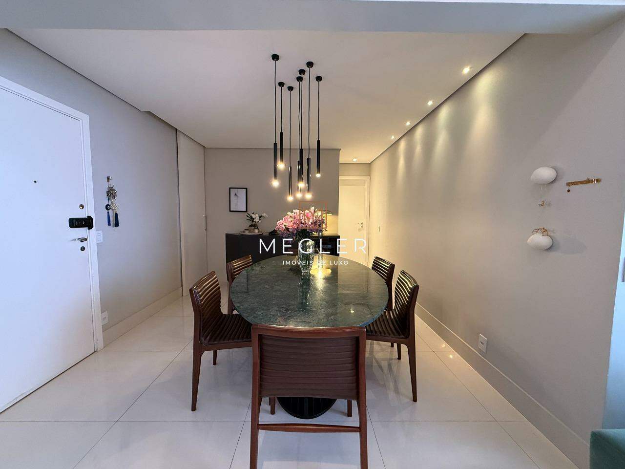 Apartamento à venda no Vila da Serra: 