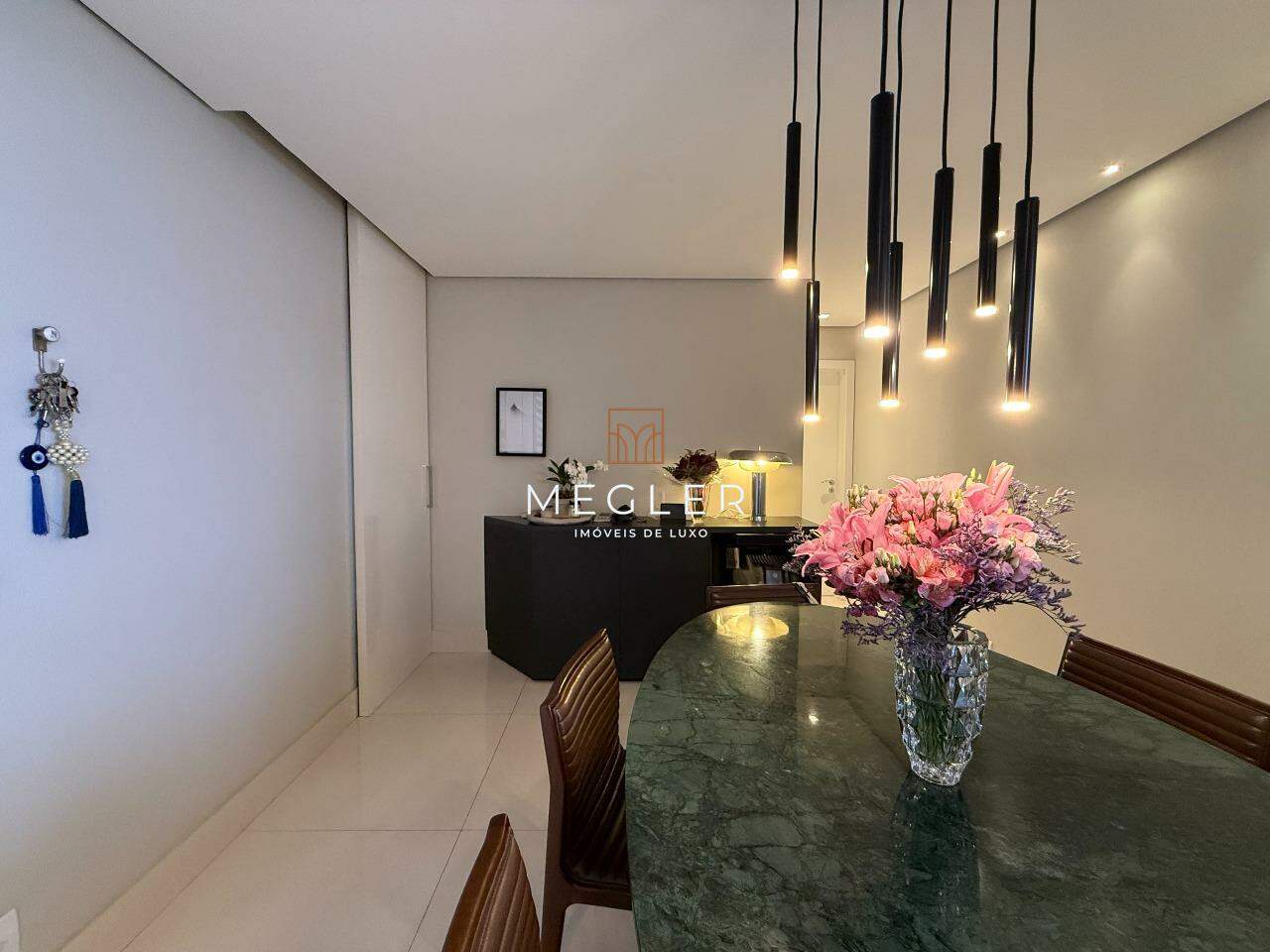 Apartamento à venda no Vila da Serra: 
