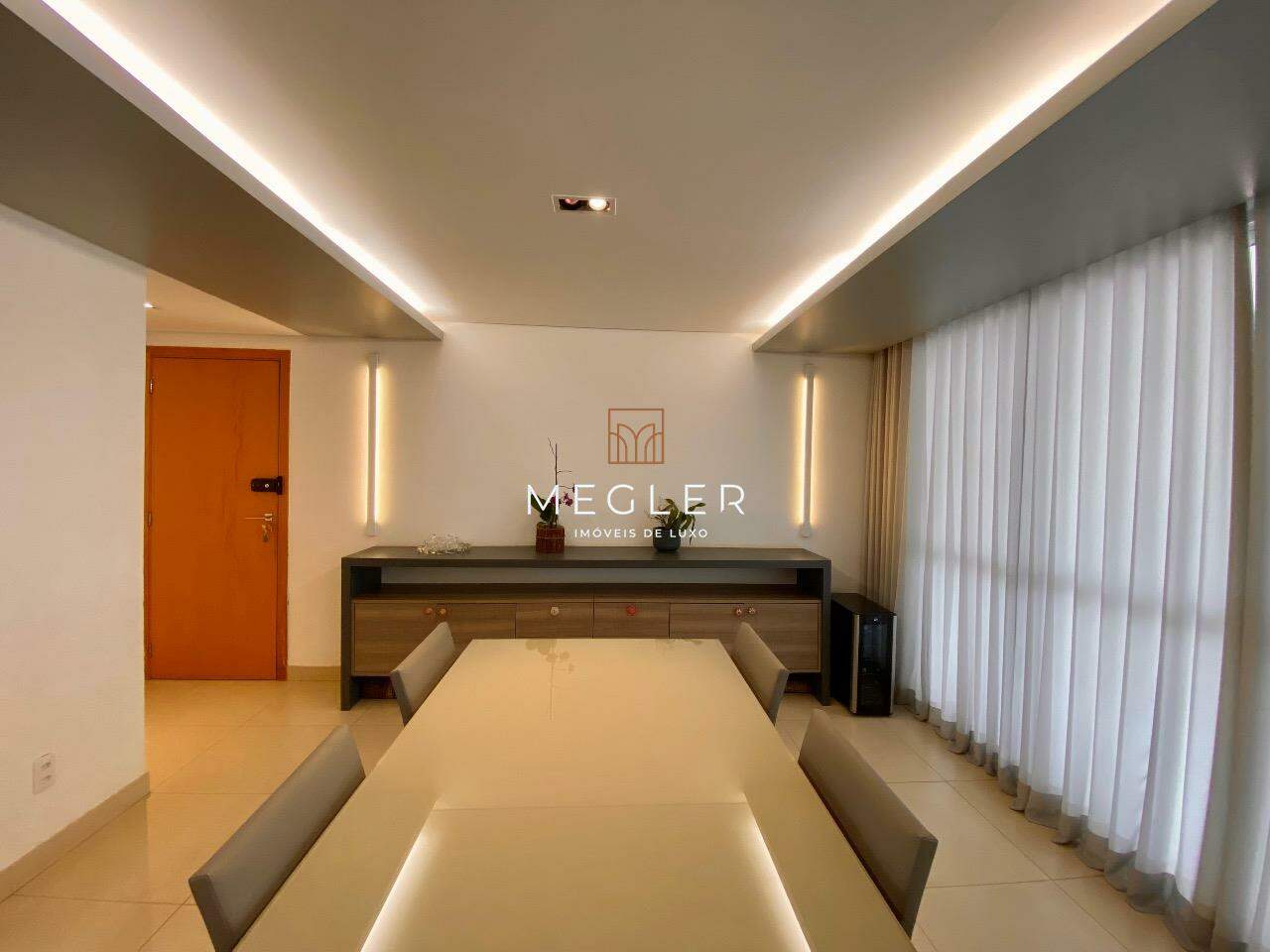 Apartamento à venda no Vila da Serra: 