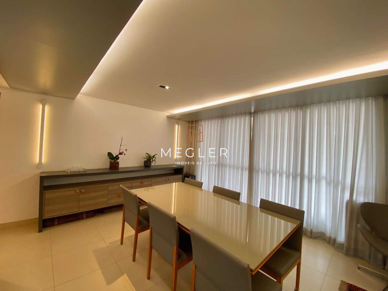 Apartamento à venda no Vila da Serra: 