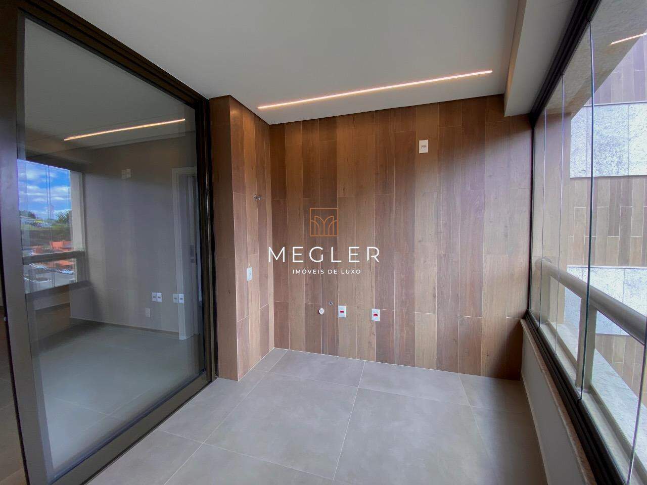 Apartamento à venda no Vale do Sereno: 