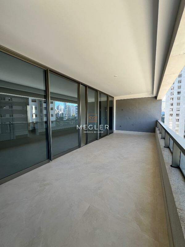 Apartamento para aluguel no Vale do Sereno: 